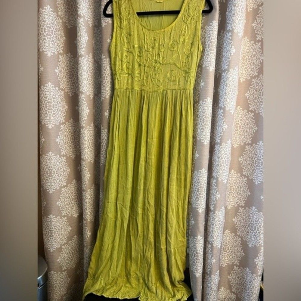EUC unbranded dress maxi dress size large.